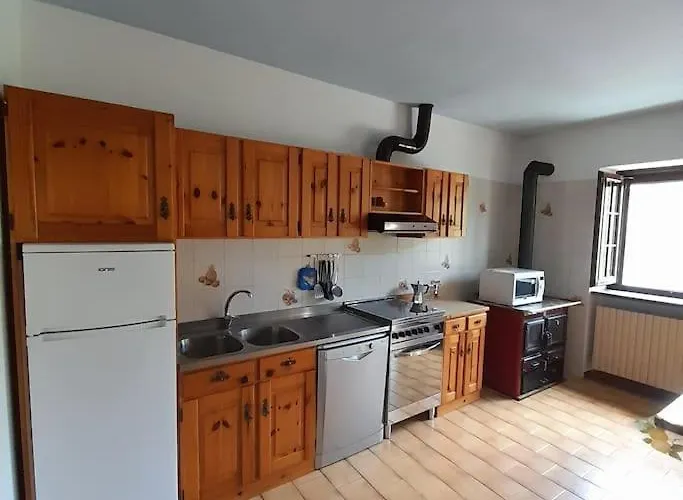 La Vecchia Fontana, Curcio Casa Con 2 Da Letto