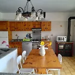 La Vecchia Fontana, Curcio Casa Con 2 Da Letto Holiday home Colico